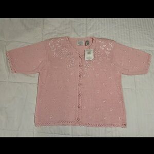 VTG NWT Bentley Med Pink Floral Crochet Pearl Short Sleeve Cardigan Sweater